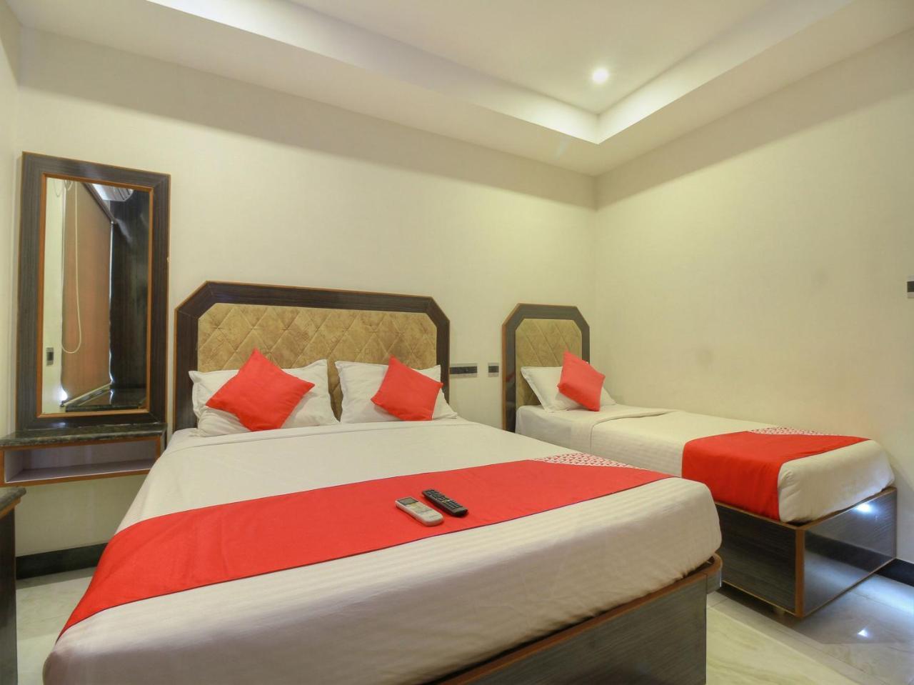 Oyo 15948 Hotel Srees Tiruchirappalli 外观 照片