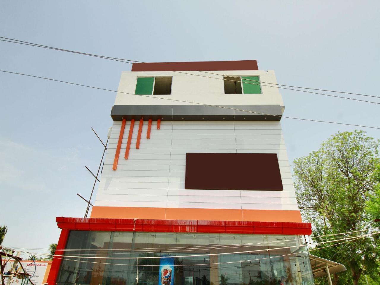 Oyo 15948 Hotel Srees Tiruchirappalli 外观 照片